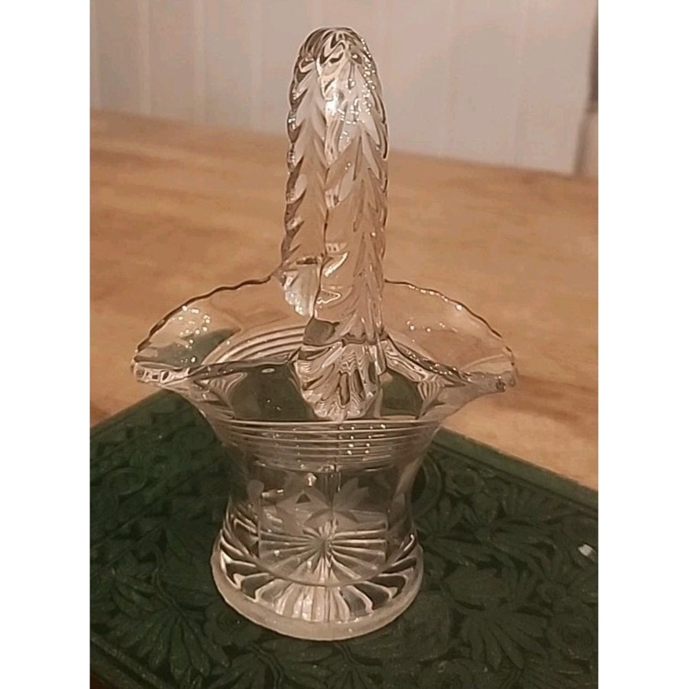 Vintage DUNCAN MILLER Mini  Depression Clear Glass Bride's Basket Vase 5in